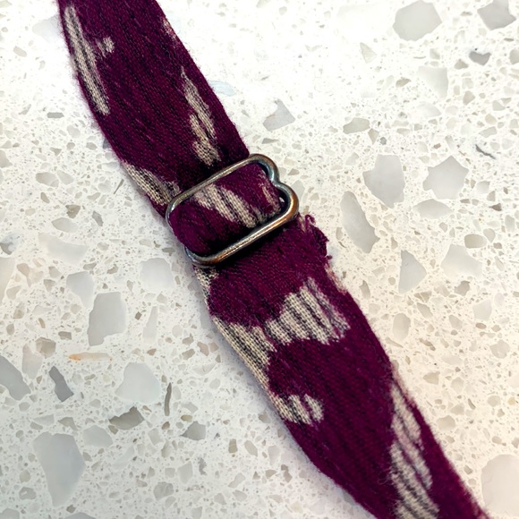 “Roxy” Crop Top - Picture 3 of 6